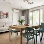 Baltic Wave Boutique With Sauna And Gym Apart Otel 4*