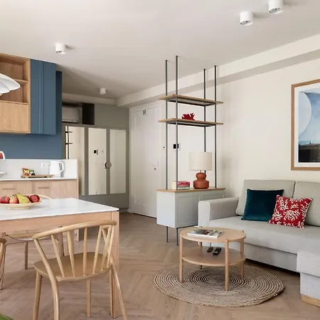 Baltic Wave Boutique With Sauna And Gym מלון דירות סופוט