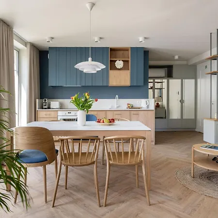 מלון דירות Baltic Wave Boutique With Sauna And Gym 4*